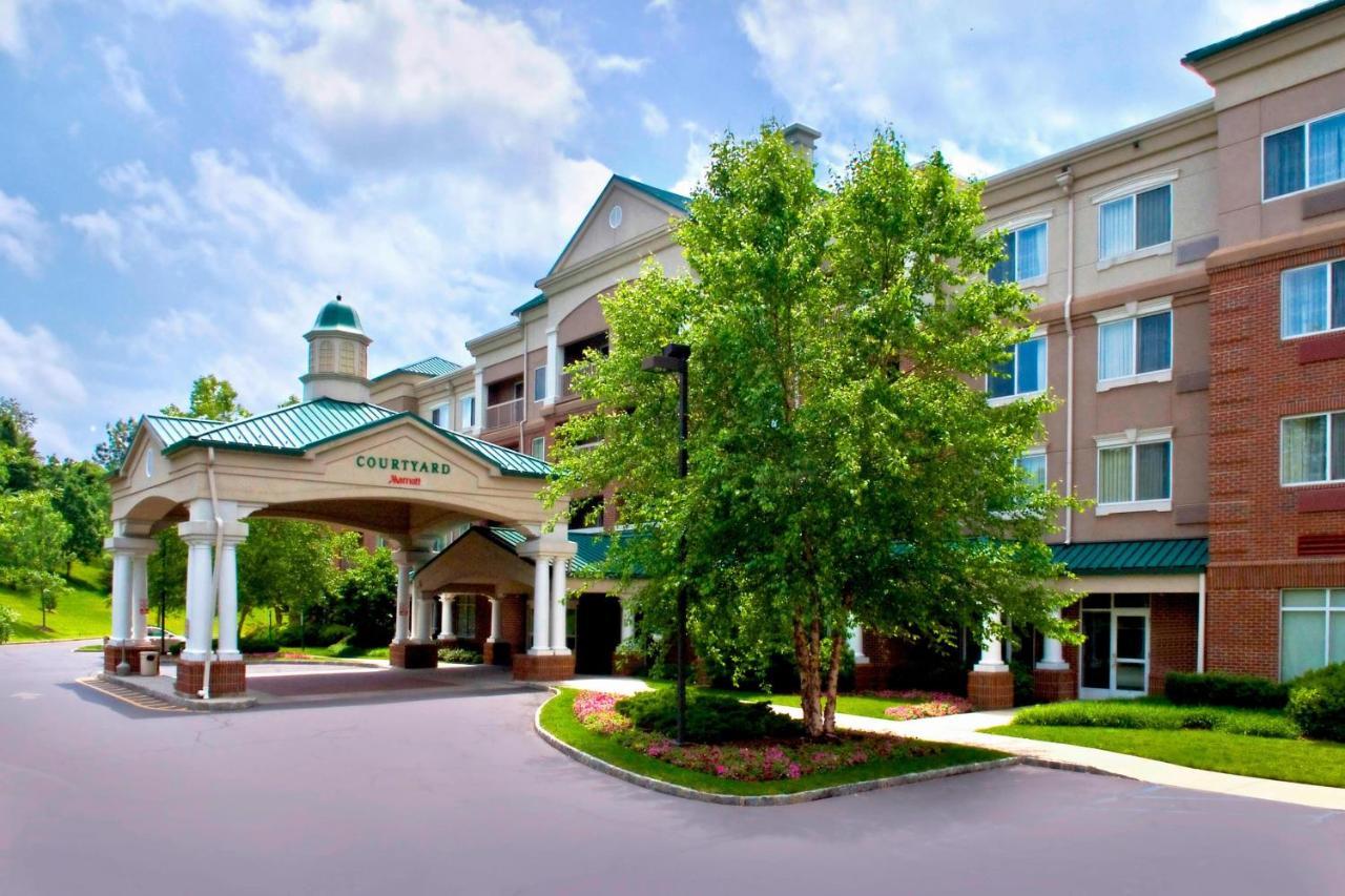 Courtyard By Marriott Basking Ridge Exterior photo